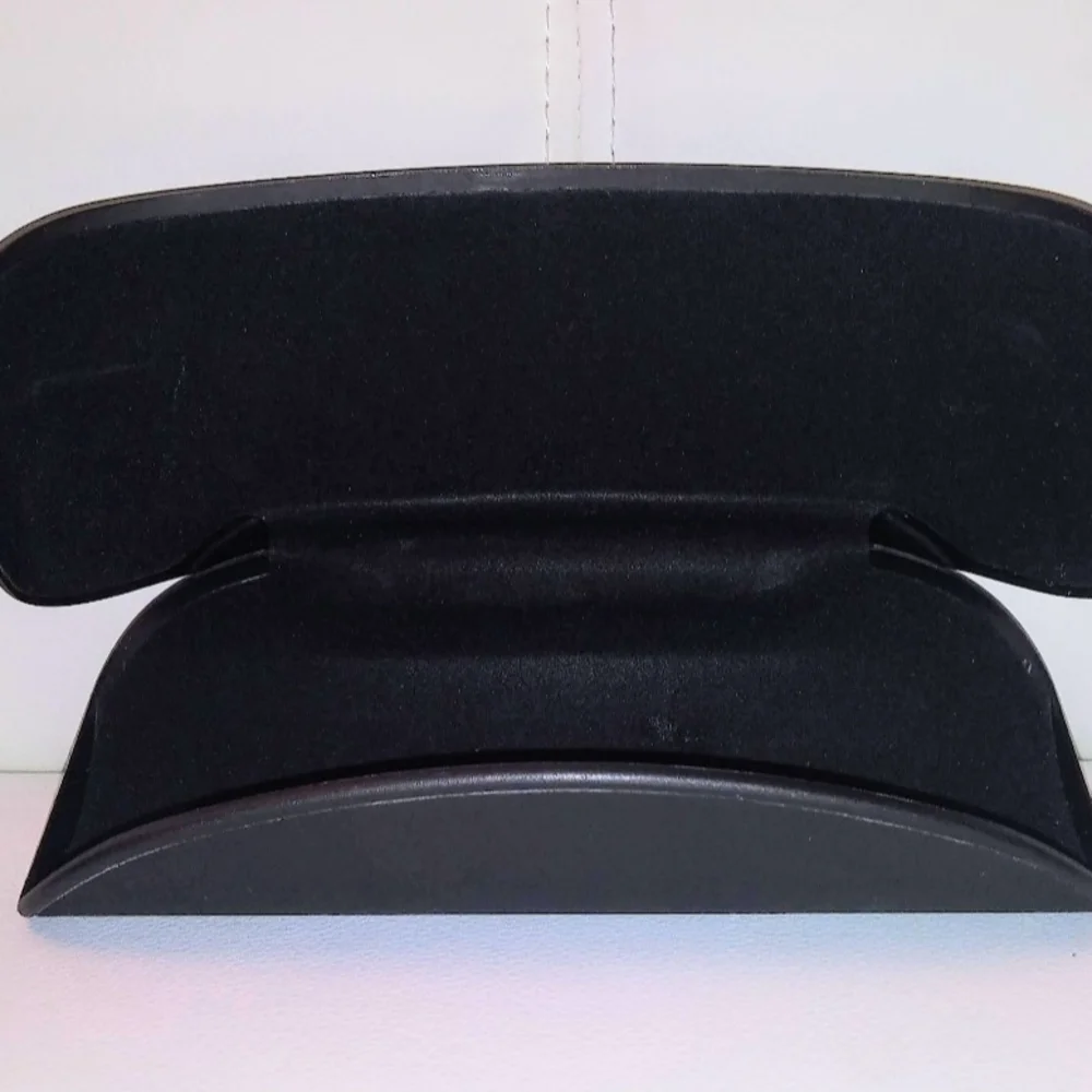 Armani Exchange Black Unisex Eyewear Case - Picture 4 of 8